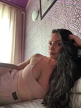 Kristis43 stripchat live cam model