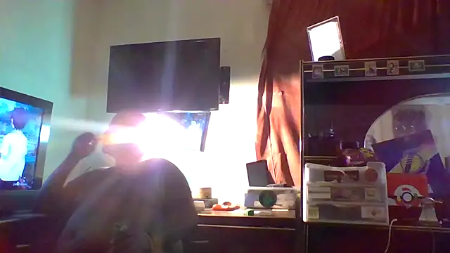 HBYAM stripchat live cam model