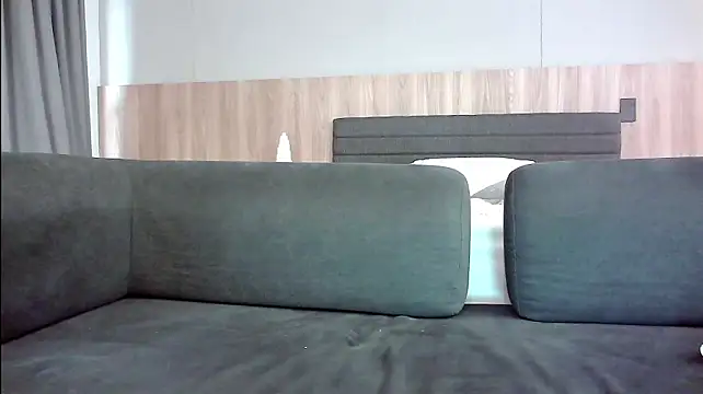 liadivina stripchat live cam model