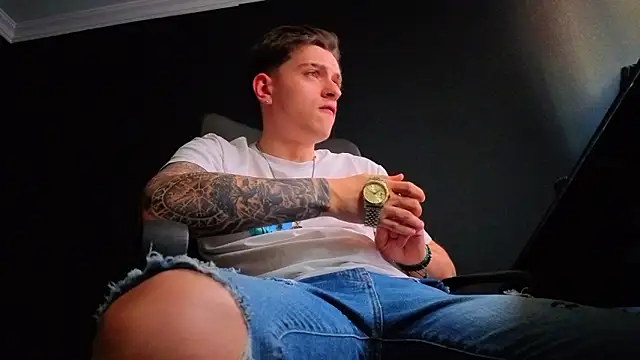 FelixStarkk stripchat live cam model