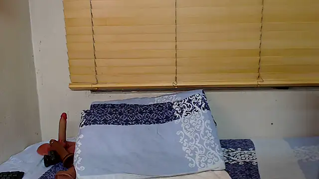 ThickChocolate stripchat live cam model