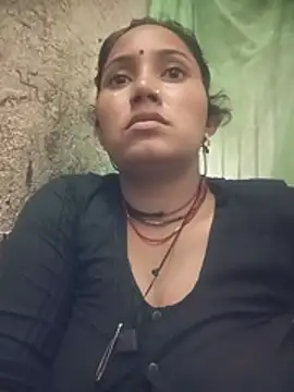 Vidya_Balan143 stripchat live cam model