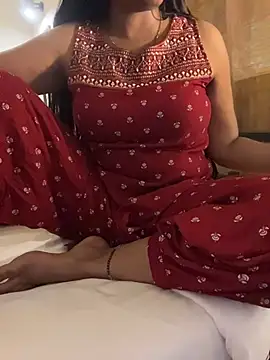 LoveJourney stripchat live cam model