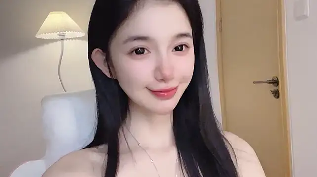 Annie-3 stripchat live cam model
