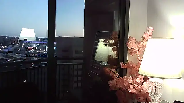 mikey-s-cort stripchat live cam model