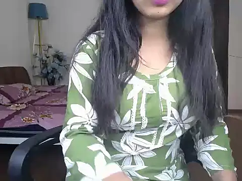 HimalyanDoll stripchat live cam model