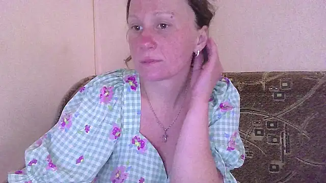 DomixDomi stripchat live cam model