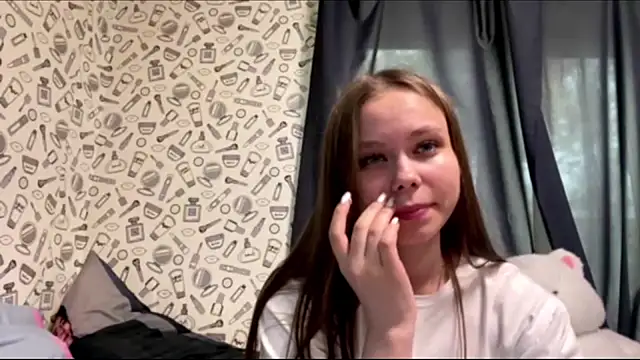 SunkShigella stripchat live cam model