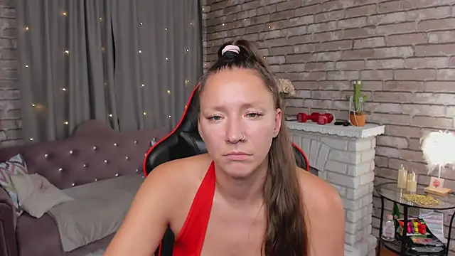 SarahCoksss stripchat live cam model