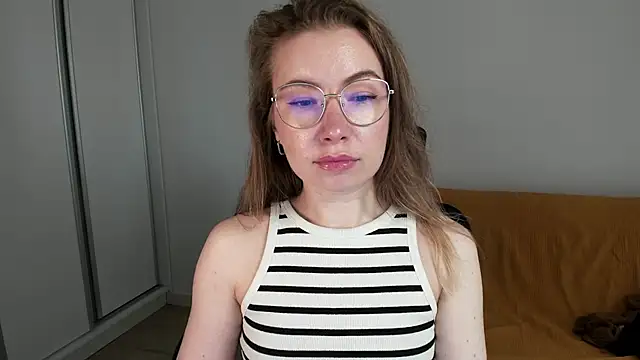 Mia_Tasty stripchat live cam model