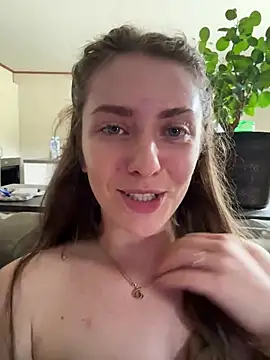 MariiD stripchat live cam model