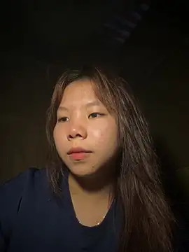 Been-sexy stripchat live cam model