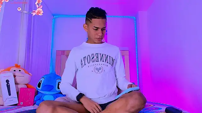 dilan_alfonzo stripchat live cam model