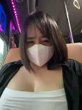 May-Squirt stripchat live cam model