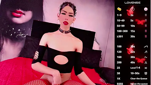 EVILCHERRIES_S7 stripchat live cam model