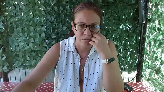 LadyHellene stripchat live cam model
