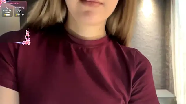 ZaidaSchwarten stripchat live cam model