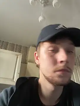 Dildogang stripchat live cam model