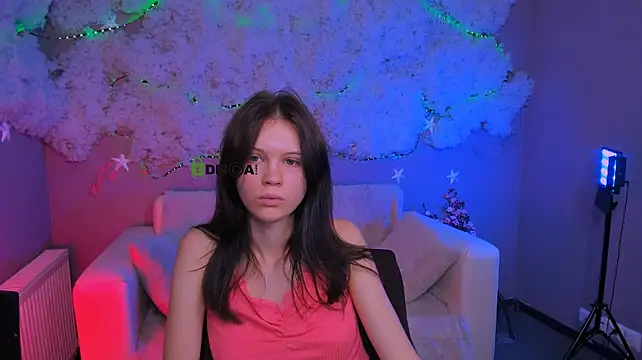 noelle_woww stripchat live cam model