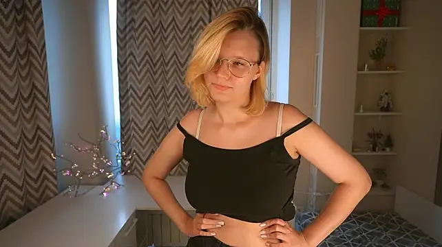 JohnnaBivins stripchat live cam model