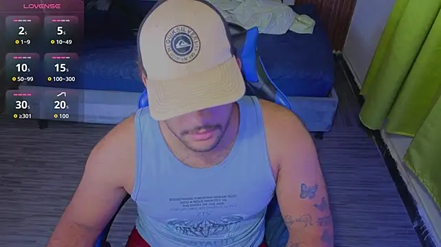 luke44404 stripchat live cam model