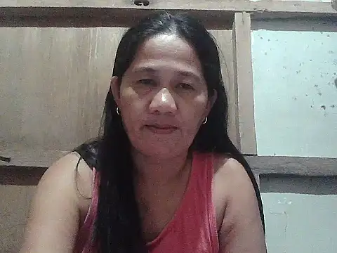 hotmama_063 stripchat live cam model