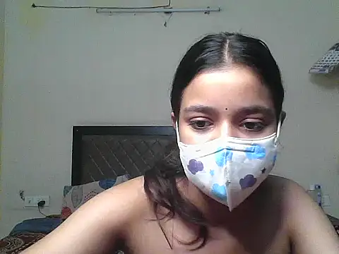 luvshanaya stripchat live cam model