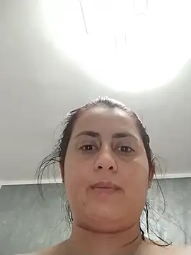 mc-foxy stripchat live cam model