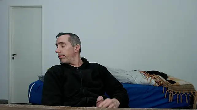 HELL_FIRE stripchat live cam model