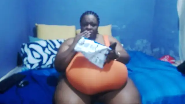 Voluptuousbbw1 stripchat live cam model