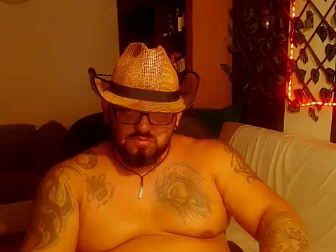 mr_wolf46 stripchat live cam model