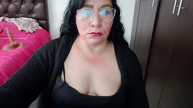 Grace_mature_milf stripchat live cam model