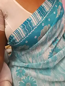 Tamil_Ammani stripchat live cam model