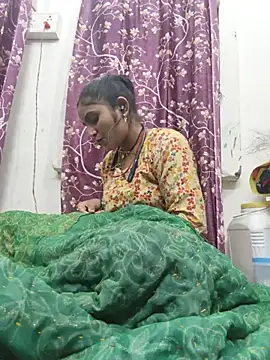 Radha_bhabi stripchat live cam model