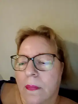 tina71707 stripchat live cam model