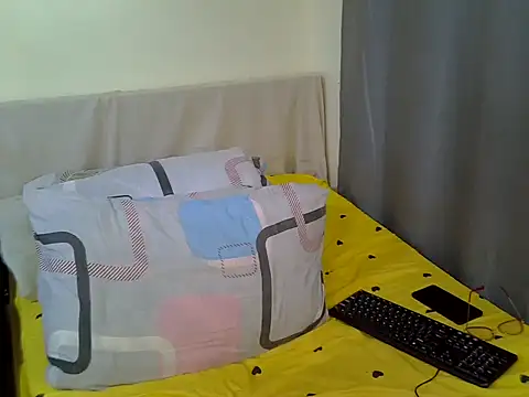 sexxydollyy stripchat live cam model