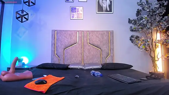 miaakittyy stripchat live cam model