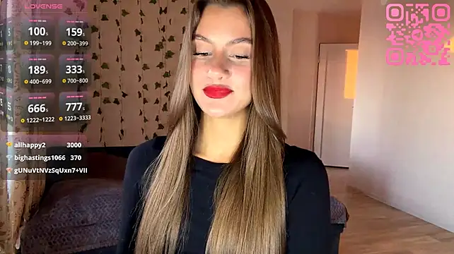 HoveNenets stripchat live cam model