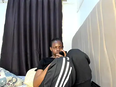 MysticCharm_ stripchat live cam model
