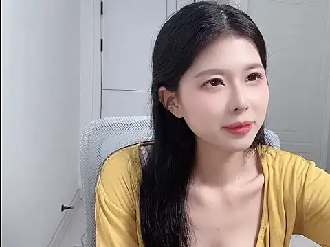 Anna_1113 stripchat live cam model