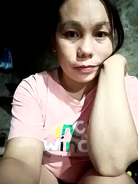Lynne_11 stripchat live cam model