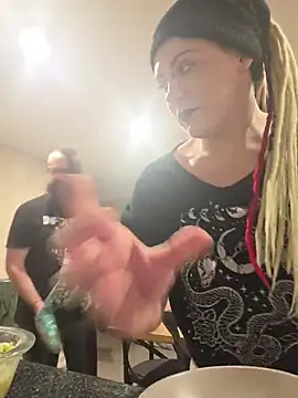 PinkTheHawk stripchat live cam model