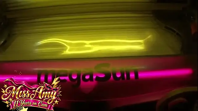 AmySuperHeroes stripchat live cam model