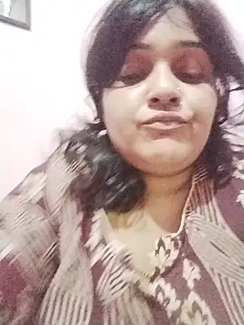 Komal_6331 stripchat live cam model