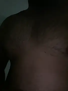 Parrudopoazs stripchat live cam model