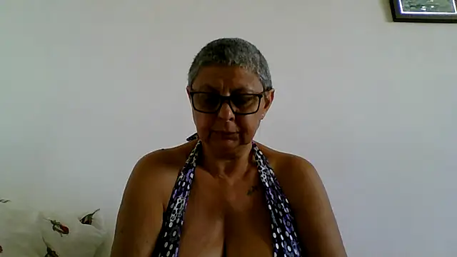 roseblak42 stripchat live cam model