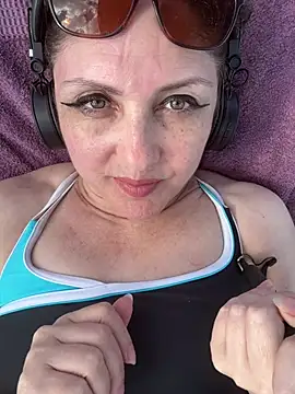 Imperatriza stripchat live cam model