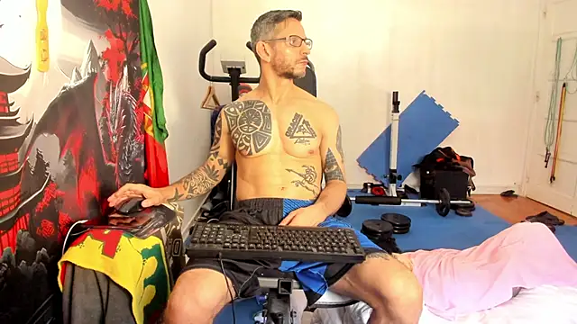 Samurayjiu stripchat live cam model