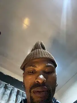 BlueIceCube stripchat live cam model
