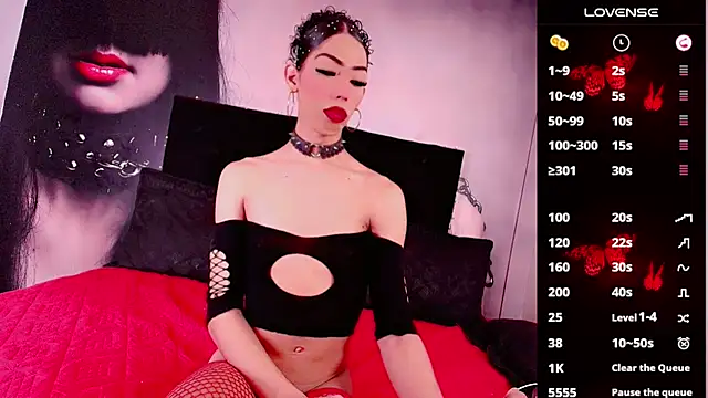 EVILCHERRIES_S7 stripchat live cam model